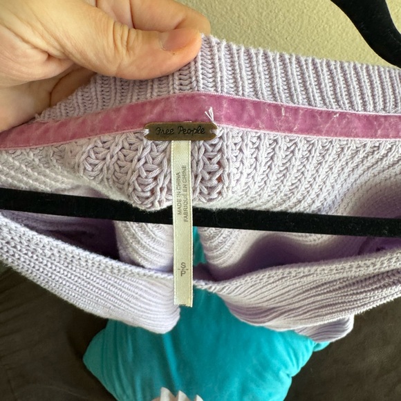 Free People Damsel Lavender Belle Sleeved Vneck Knit Pullover Sweater - small - Picture 11 of 12